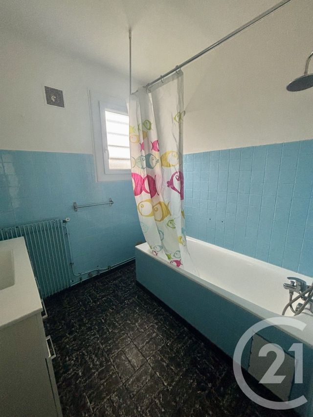 Maison &agrave; louer - 3 pi&egrave;ces - 62,30 m2 - Hourtin - 33 - AQUITAINE