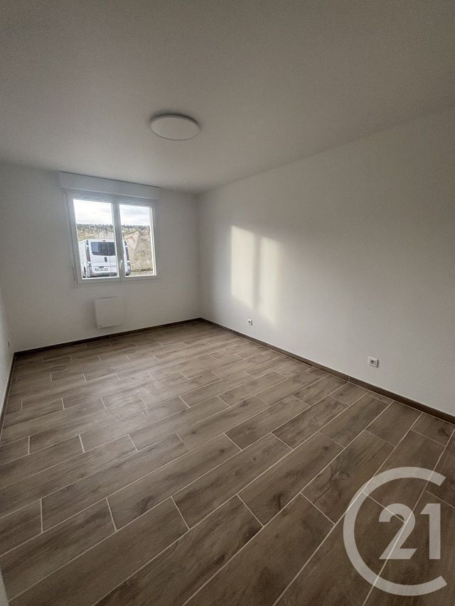 Maison &agrave; louer - 3 pi&egrave;ces - 85,45 m2 - Cissac Medoc - 33 - AQUITAINE