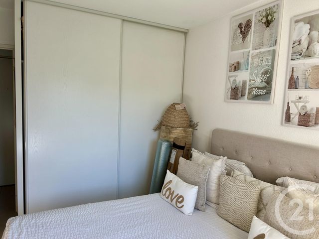 Appartement F4 &agrave; louer - 4 pi&egrave;ces - 78,23 m2 - Lesparre Medoc - 33 - AQUITAINE