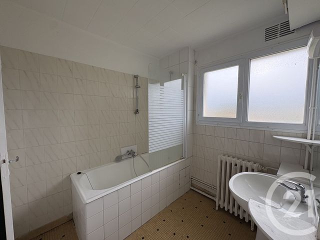 Appartement F3 &agrave; louer - 3 pi&egrave;ces - 57,50 m2 - Hourtin - 33 - AQUITAINE