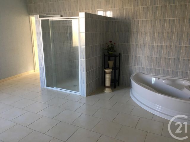 Maison &agrave; louer - 4 pi&egrave;ces - 177,80 m2 - Queyrac - 33 - AQUITAINE