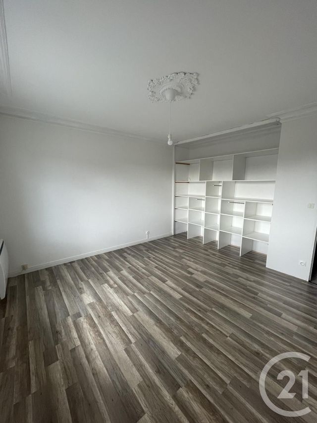 Appartement F5 &agrave; louer - 5 pi&egrave;ces - 130,60 m2 - Margaux Cantenac - 33 - AQUITAINE
