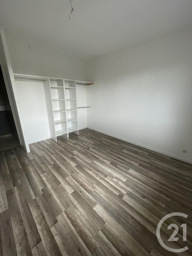 Appartement F5 &agrave; louer - 5 pi&egrave;ces - 130,60 m2 - Margaux Cantenac - 33 - AQUITAINE