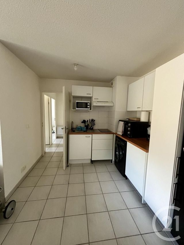 Appartement F3 &agrave; louer - 3 pi&egrave;ces - 53,30 m2 - Lesparre Medoc - 33 - AQUITAINE