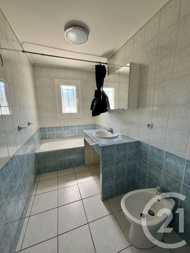 Maison &agrave; louer - 4 pi&egrave;ces - 99,31 m2 - Queyrac - 33 - AQUITAINE