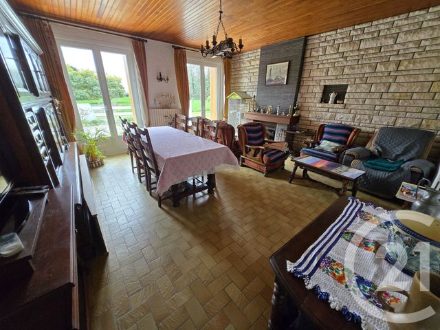 Maison à vendre - 6 pièces - 120,43 m2 - Jau Dignac Et Loirac - 33 - AQUITAINE