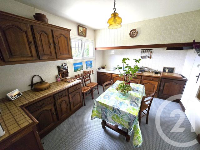 Maison à vendre - 6 pièces - 120,43 m2 - Jau Dignac Et Loirac - 33 - AQUITAINE