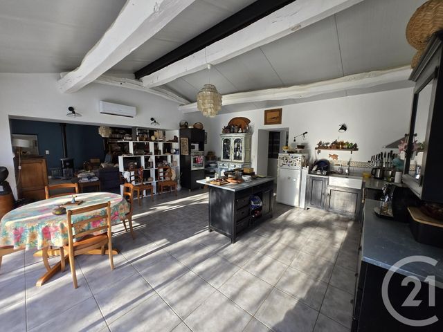 Maison à vendre - 7 pièces - 333,65 m2 - Jau Dignac Et Loirac - 33 - AQUITAINE