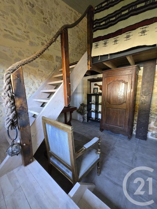 Maison à vendre - 7 pièces - 333,65 m2 - Jau Dignac Et Loirac - 33 - AQUITAINE