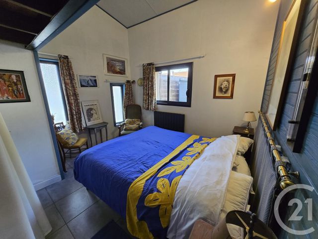 Maison à vendre - 7 pièces - 333,65 m2 - Jau Dignac Et Loirac - 33 - AQUITAINE