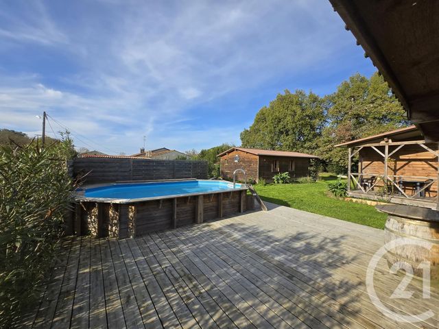 Maison à vendre - 7 pièces - 333,65 m2 - Jau Dignac Et Loirac - 33 - AQUITAINE