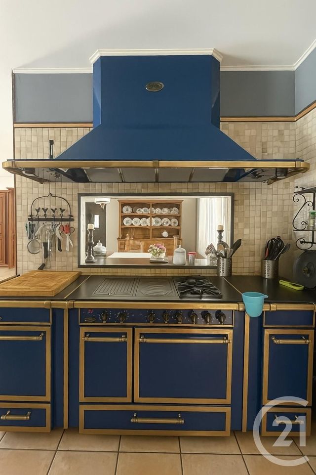 Maison à vendre - 9 pièces - 147 m2 - Jau Dignac Et Loirac - 33 - AQUITAINE