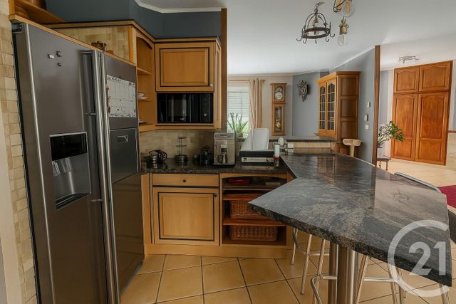 Maison à vendre - 9 pièces - 147 m2 - Jau Dignac Et Loirac - 33 - AQUITAINE