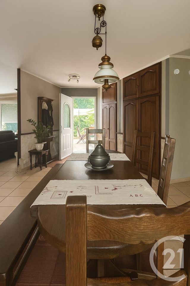 Maison à vendre - 9 pièces - 147 m2 - Jau Dignac Et Loirac - 33 - AQUITAINE