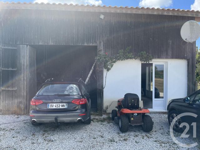 Maison à vendre - 5 pièces - 150,67 m2 - Jau Dignac Et Loirac - 33 - AQUITAINE