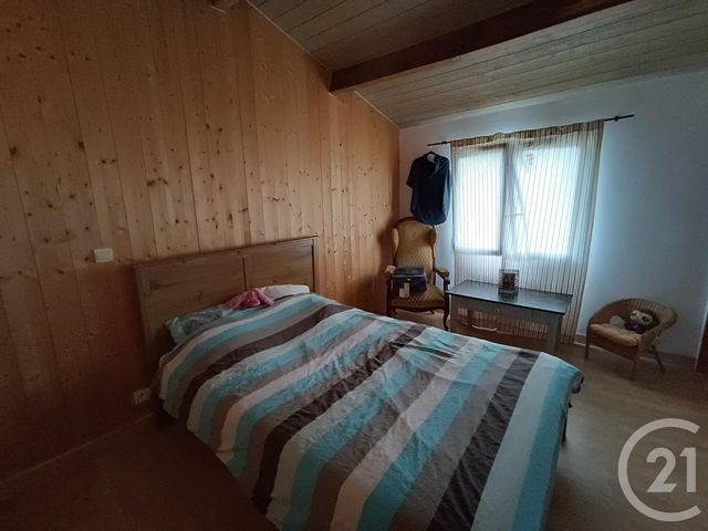 Maison à vendre - 5 pièces - 150,67 m2 - Jau Dignac Et Loirac - 33 - AQUITAINE