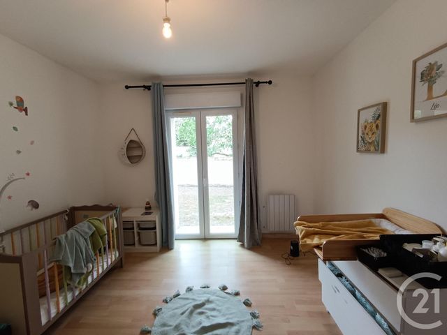 Maison à vendre - 5 pièces - 150,67 m2 - Jau Dignac Et Loirac - 33 - AQUITAINE