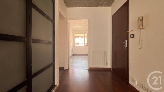 Appartement F3 à vendre - 3 pièces - 67,11 m2 - St Affrique - 12 - MIDI-PYRENEES