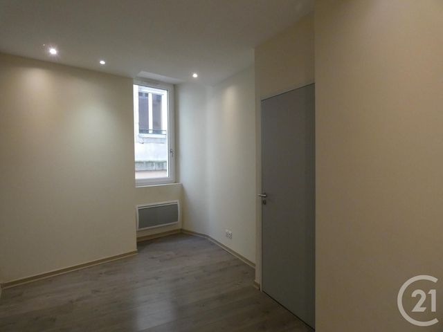 Appartement T3 à louer - 3 pièces - 62,48 m2 - St Affrique - 12 - MIDI-PYRENEES