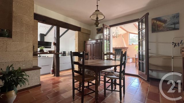 Maison à vendre - 7 pièces - 225 m2 - Versols Et Lapeyre - 12 - MIDI-PYRENEES