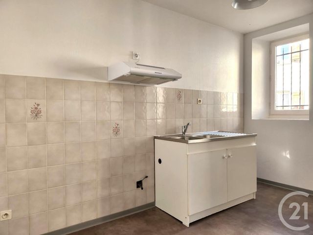Appartement F2 &agrave; louer - 2 pi&egrave;ces - 50,27 m2 - St Affrique - 12 - MIDI-PYRENEES