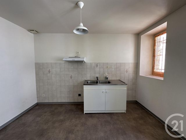 Appartement F2 &agrave; louer - 2 pi&egrave;ces - 50,27 m2 - St Affrique - 12 - MIDI-PYRENEES