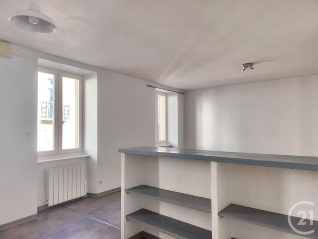 Appartement F2 &agrave; louer - 2 pi&egrave;ces - 50,27 m2 - St Affrique - 12 - MIDI-PYRENEES