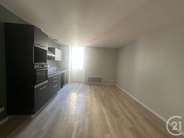 Appartement T2 &agrave; louer - 2 pi&egrave;ces - 42,18 m2 - St Affrique - 12 - MIDI-PYRENEES