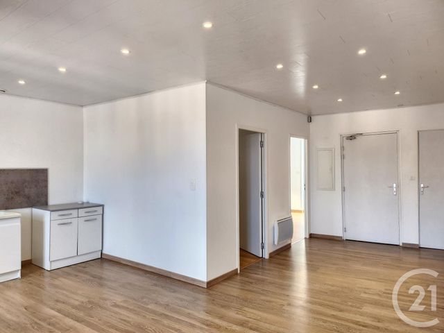 Appartement T3 à louer - 3 pièces - 67,33 m2 - Camares - 12 - MIDI-PYRENEES