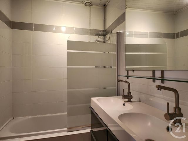 Maison &agrave; louer - 5 pi&egrave;ces - 165,41 m2 - St Affrique - 12 - MIDI-PYRENEES