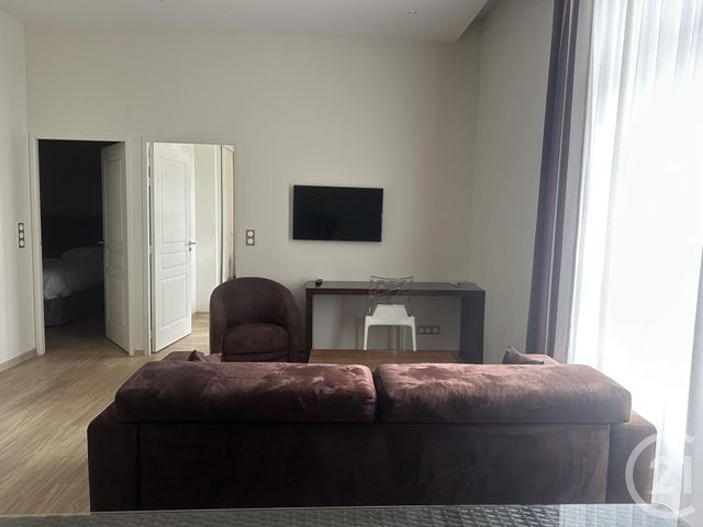 Appartement T3 &agrave; louer - 3 pi&egrave;ces - 65 m2 - St Affrique - 12 - MIDI-PYRENEES
