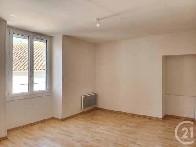 Appartement T4 &agrave; louer - 4 pi&egrave;ces - 131,40 m2 - St Affrique - 12 - MIDI-PYRENEES