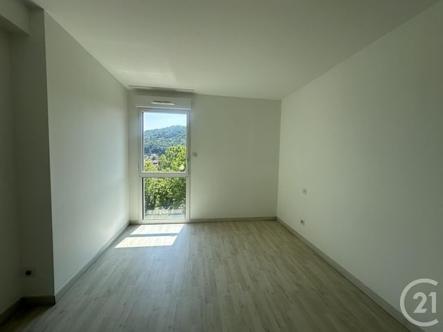 Appartement F2 &agrave; louer - 2 pi&egrave;ces - 51,70 m2 - St Affrique - 12 - MIDI-PYRENEES