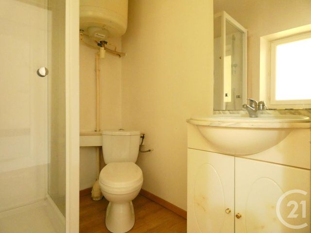 Appartement Studio &agrave; louer - 1 pi&egrave;ce - 25 m2 - St Affrique - 12 - MIDI-PYRENEES