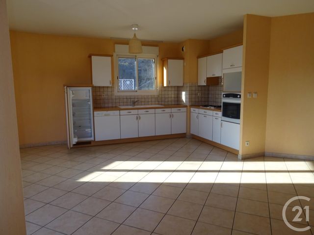 Appartement T3 &agrave; louer - 3 pi&egrave;ces - 76,52 m2 - St Affrique - 12 - MIDI-PYRENEES