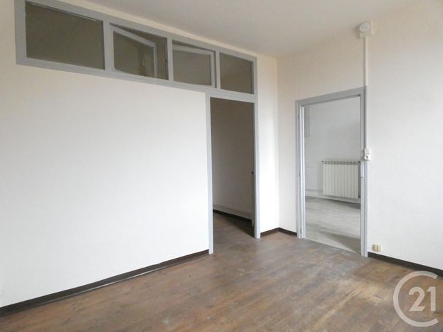 Appartement T3 &agrave; louer - 2 pi&egrave;ces - 37,38 m2 - St Affrique - 12 - MIDI-PYRENEES