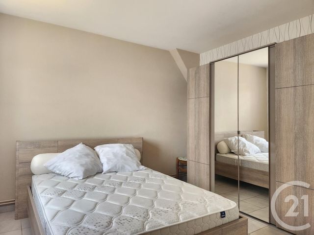 Appartement T2 &agrave; louer - 2 pi&egrave;ces - 31 m2 - St Affrique - 12 - MIDI-PYRENEES