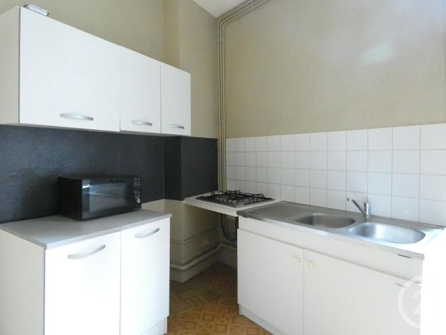 Appartement T2 &agrave; louer - 2 pi&egrave;ces - 58,70 m2 - St Affrique - 12 - MIDI-PYRENEES