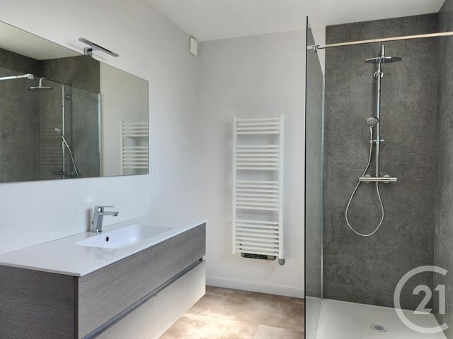 Appartement T3 &agrave; louer - 3 pi&egrave;ces - 75 m2 - St Rome De Tarn - 12 - MIDI-PYRENEES