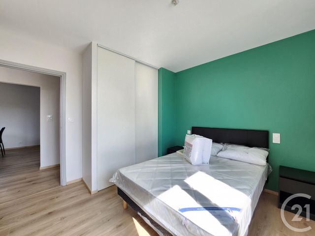 Appartement T3 &agrave; louer - 3 pi&egrave;ces - 75 m2 - St Rome De Tarn - 12 - MIDI-PYRENEES