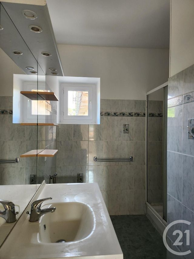 Appartement F3 &agrave; louer - 3 pi&egrave;ces - 74,03 m2 - St Rome De Cernon - 12 - MIDI-PYRENEES