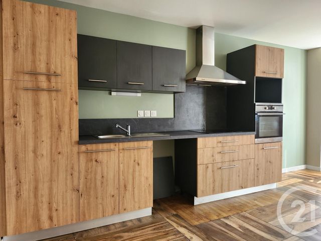 Appartement T4 &agrave; louer - 4 pi&egrave;ces - 71,70 m2 - St Affrique - 12 - MIDI-PYRENEES