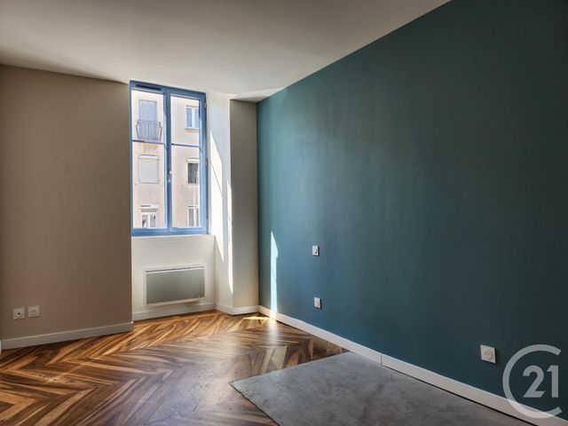 Appartement T4 &agrave; louer - 4 pi&egrave;ces - 71,70 m2 - St Affrique - 12 - MIDI-PYRENEES