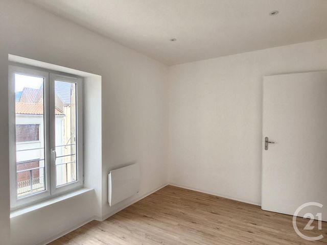 Appartement F2 &agrave; louer - 2 pi&egrave;ces - 34,40 m2 - St Affrique - 12 - MIDI-PYRENEES