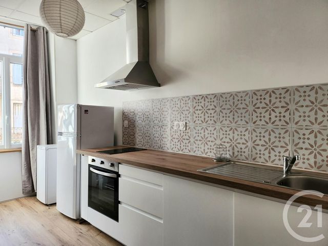 Appartement T2 &agrave; louer - 2 pi&egrave;ces - 41,99 m2 - St Affrique - 12 - MIDI-PYRENEES