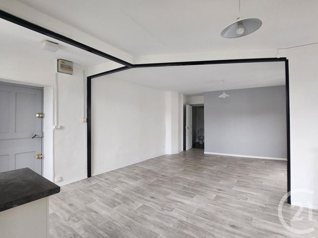 Appartement F2 &agrave; louer - 2 pi&egrave;ces - 47,58 m2 - St Affrique - 12 - MIDI-PYRENEES