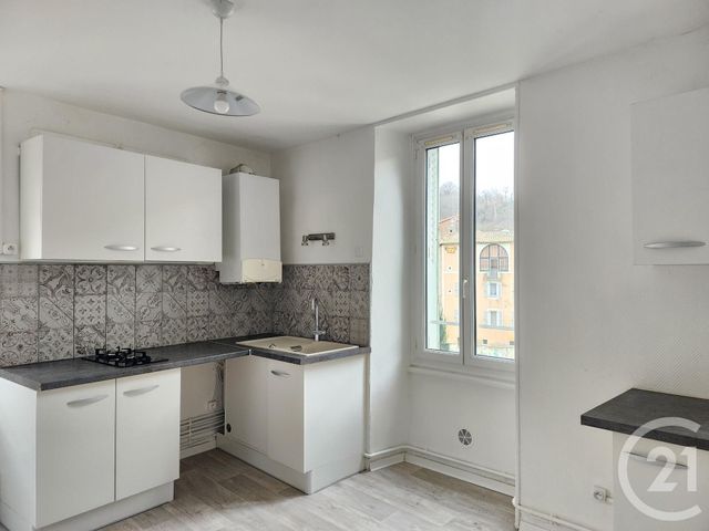 Appartement F2 &agrave; louer - 2 pi&egrave;ces - 47,58 m2 - St Affrique - 12 - MIDI-PYRENEES