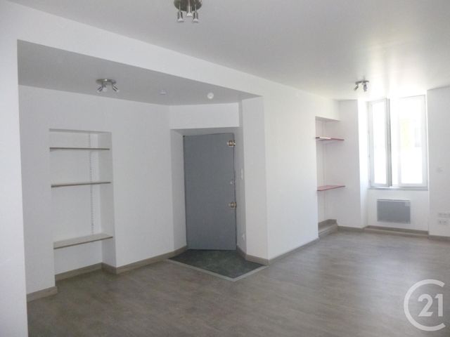 Appartement Studio &agrave; louer - 1 pi&egrave;ce - 41,98 m2 - St Affrique - 12 - MIDI-PYRENEES