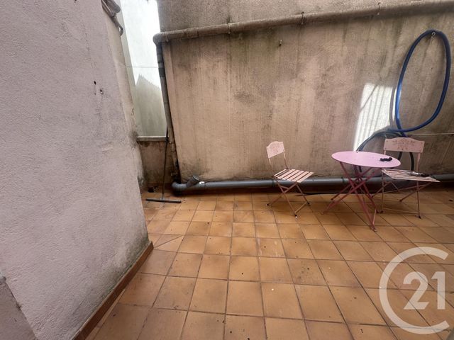 Appartement Studio &agrave; louer - 1 pi&egrave;ce - 41,98 m2 - St Affrique - 12 - MIDI-PYRENEES