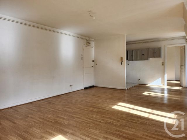 Appartement T2 &agrave; louer - 2 pi&egrave;ces - 58,80 m2 - St Affrique - 12 - MIDI-PYRENEES